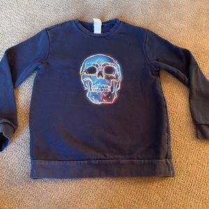 Skull crew neck sweatshirt